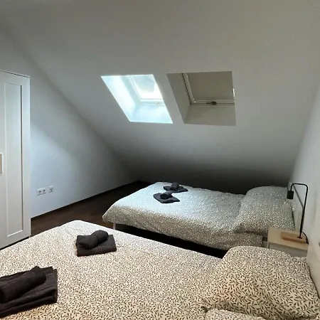 公寓 80 M2 With Balcony & Free Parking 维也纳附近格拉斯多夫