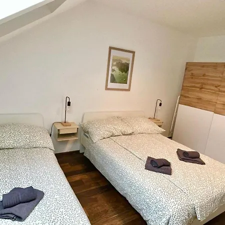 80 M2 With Balcony & Free Parking